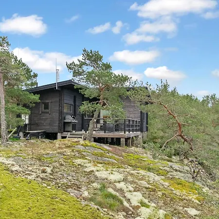 Henry By Interhome *